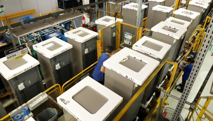 Foto: Ari Dias/AEN Paraná registra superávit recorde de R$ 144 bilhões no comércio interestadual em 2024